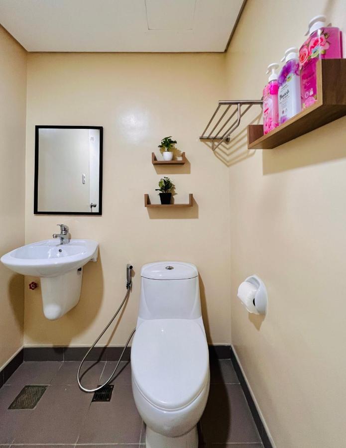 * *P Fantastic 2Br Option For 8 Apartment Iloilo City Bagian luar foto
