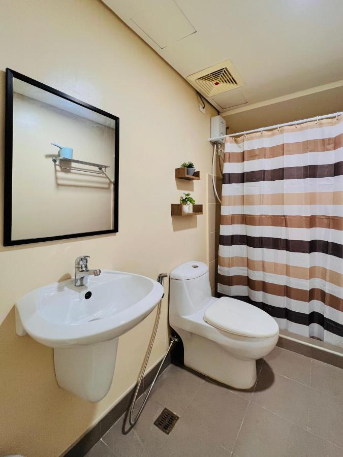 * *P Fantastic 2Br Option For 8 Apartment Iloilo City Bagian luar foto