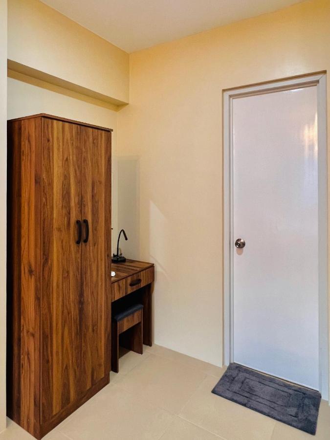 * *P Fantastic 2Br Option For 8 Apartment Iloilo City Bagian luar foto