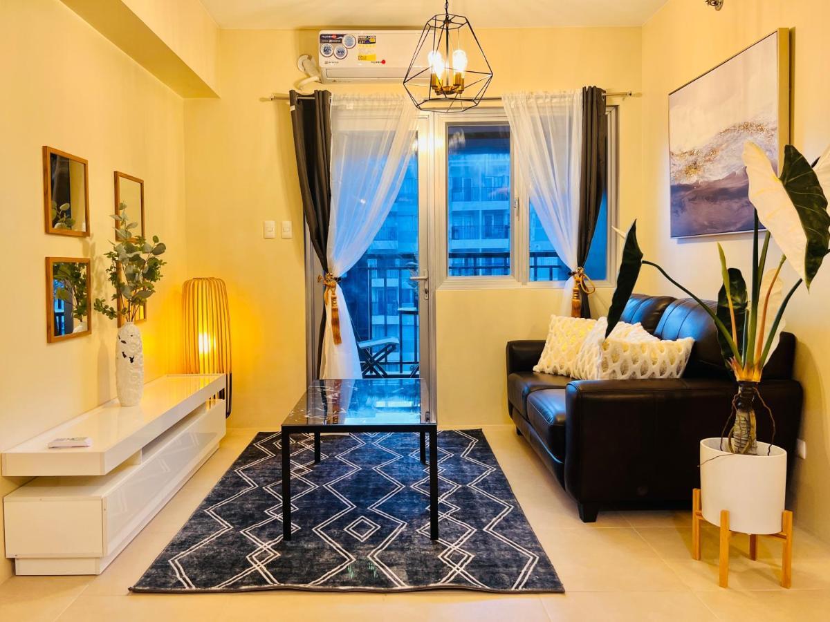 * *P Fantastic 2Br Option For 8 Apartment Iloilo City Bagian luar foto