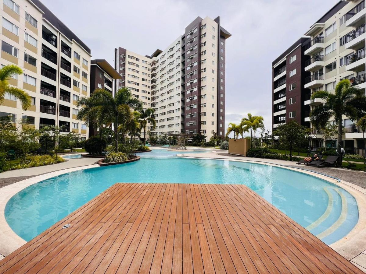 * *P Fantastic 2Br Option For 8 Apartment Iloilo City Bagian luar foto